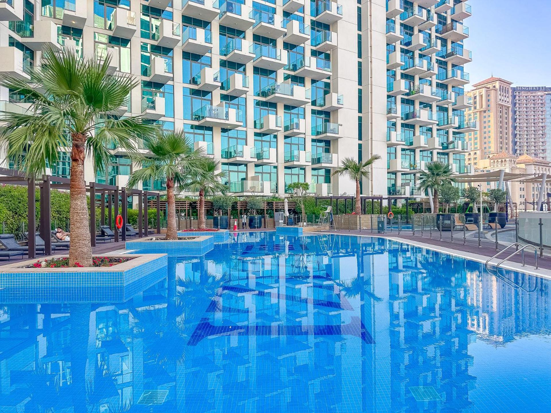 Апартаменты Cozy & Convenient 1Br Haven In Al Jaddaf Дубай Экстерьер фото