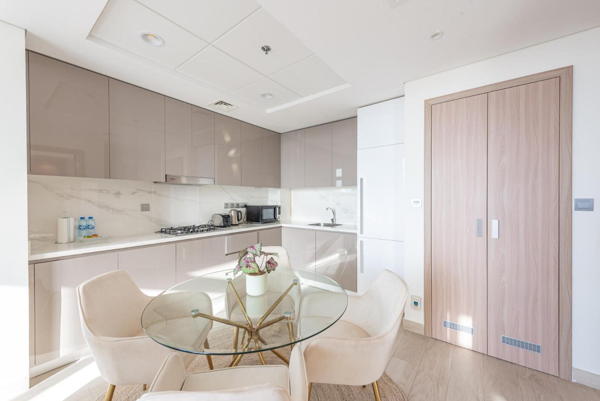 Апартаменты Cozy & Convenient 1Br Haven In Al Jaddaf Дубай Экстерьер фото